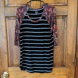 Maurices 24/7. 3/4 sleeve tee